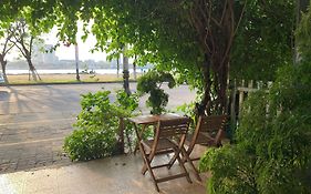 Khách sạn Vitalis Riverside